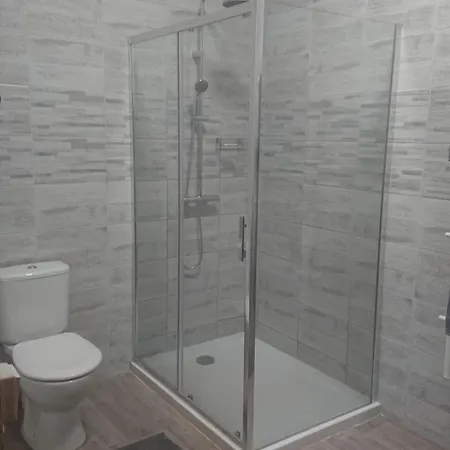 Agreable Chambre, Salle De Bain Privative, La Placotte Homestay Saint-Clar
