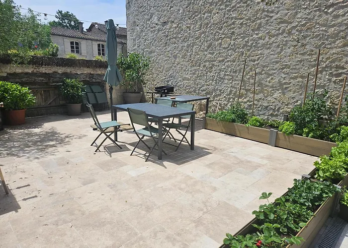 Agreable Chambre, Salle De Bain Privative, La Placotte * Saint-Clar